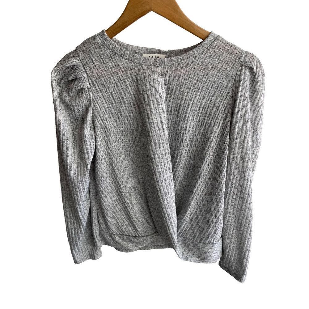Pleione Gray Puff Long Sleeve Basic Marled Shirt